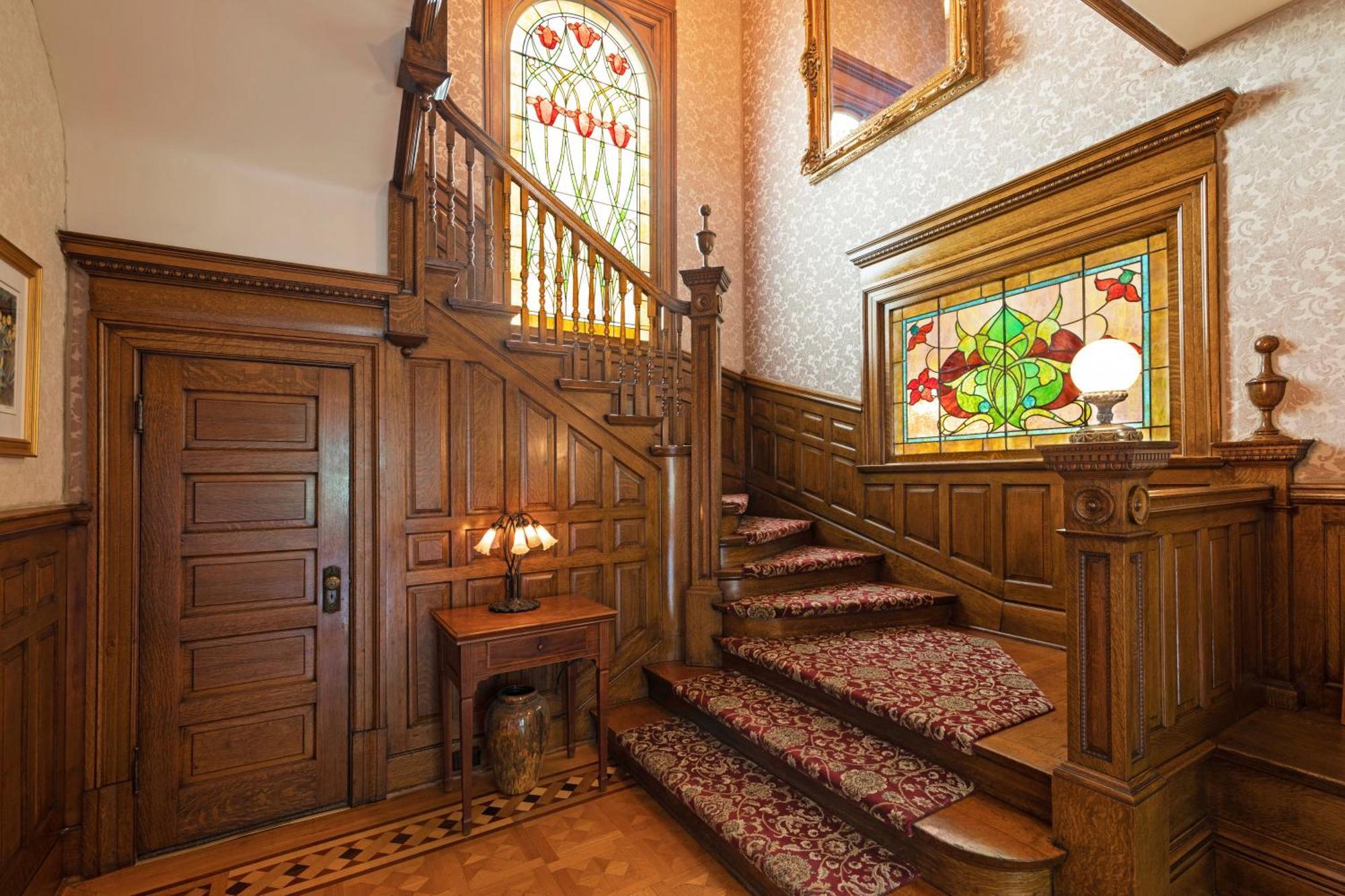 The Gibson Mansion Bed And Breakfast Миссула Экстерьер фото