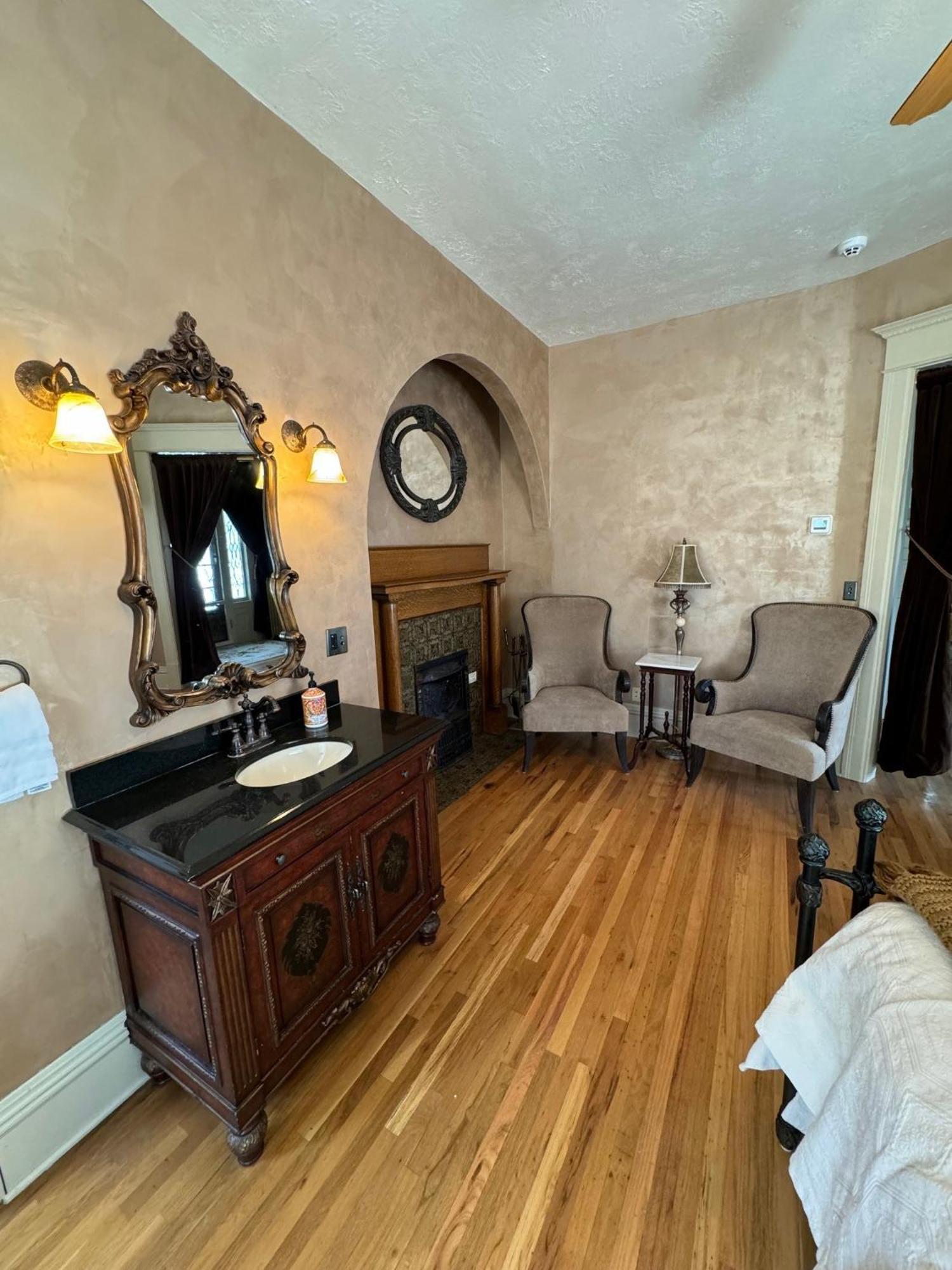 The Gibson Mansion Bed And Breakfast Миссула Экстерьер фото